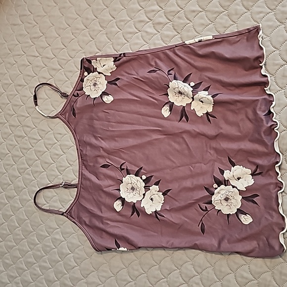 #189 Ladies XL pajamas - Picture 2 of 3